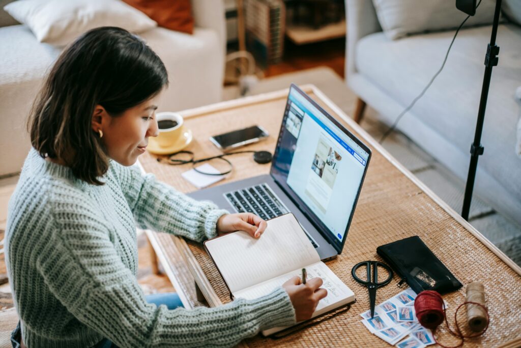 Split-screen showing online classes and note taking
